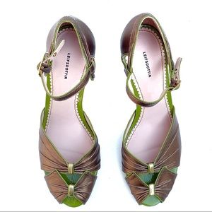 Liefsdottir Sz 9 Retro Bronze Gold Peep Toe Heels